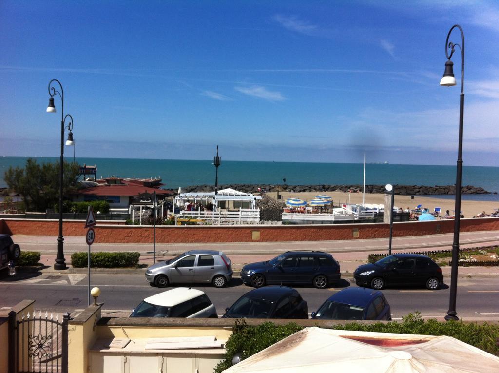 Rosa Dei Venti Hotel Fiumicino Zewnętrze zdjęcie